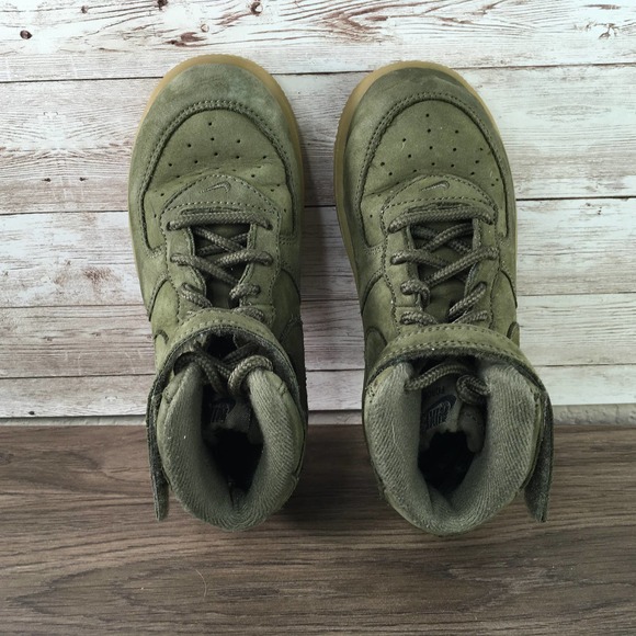 Nike Air Force 1 Mid Green Gum Suede Size 10C - Picture 5 of 7